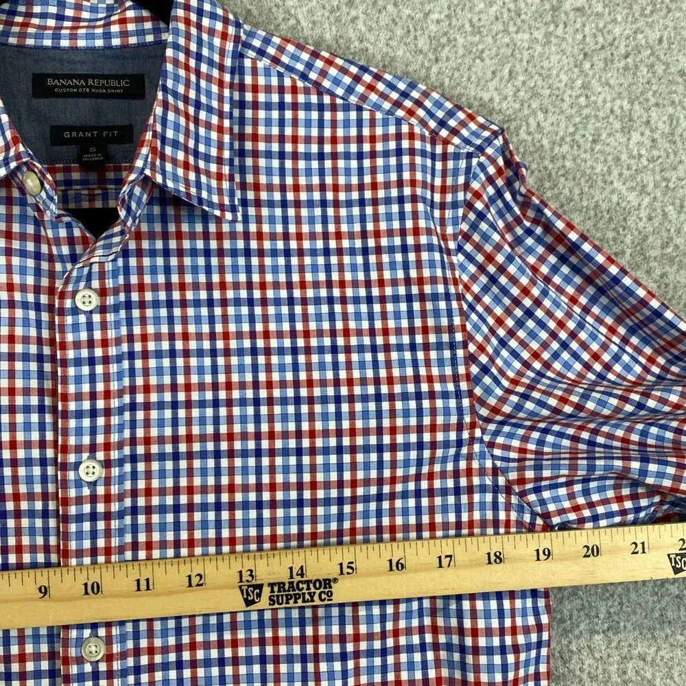 Banana Republic Grant fit gingham plaid button down shirt mens S oxford preppy